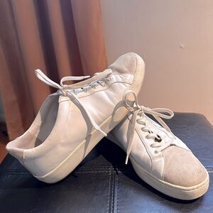 Vince Jana low top sneaker 8.5